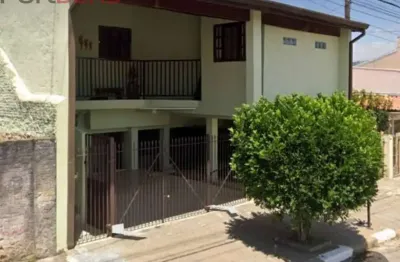 Sobrado para vender com 4 quartos no bairro região central em caieiras