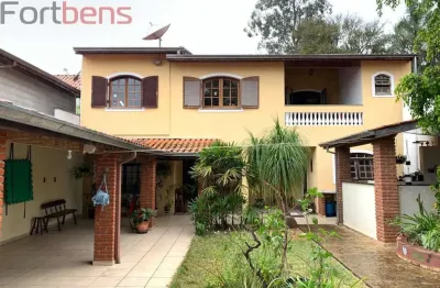 Sobrado para vender com 3 quartos 1 suítes no bairro nova caieiras em caieiras