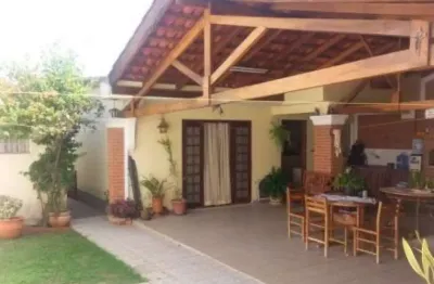 Casa para vender com 4 quartos no bairro região central em caieiras