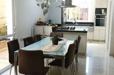 Casa 3 dormitórios para venda em jundiaí, bela vista, 3 dormitórios, 3 suítes, 4 banheiros, 2 vagas