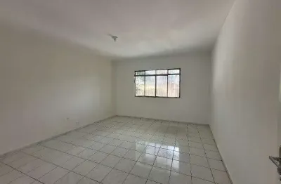 Sala comercial para locação no tremembé, excelente localização, em avenida, à 10 minutos do novo shopping trimais e shopping metrô tucuruvi.