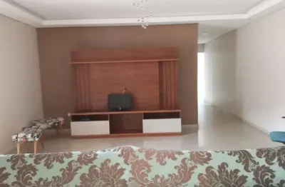 Sobrado residencial para locação nas furnas, fácil acesso para rodoviária fernão dias. 2 dorms e 1 vaga