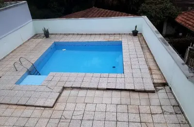 Sobrado à venda em mairiporã - olho d'água, 4 dorms(2 suítes), lazer e 6 vagas