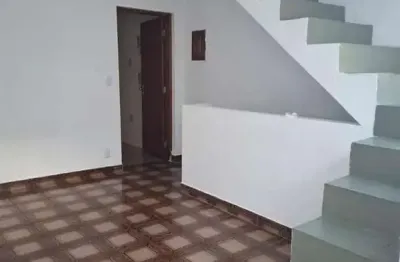 Casa residencial para locação na vila dom pedro ii, ótima localização, à 5 minutos do metrô parada inglesa com 2 dormitórios