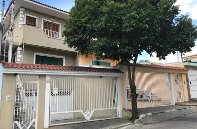 Maravilhoso sobrado para venda na vila gustavo, ótima localização, à 5 minutos do shopping metrô tucuruvi, 3 dormitórios (1 suíte) e 6 vagas