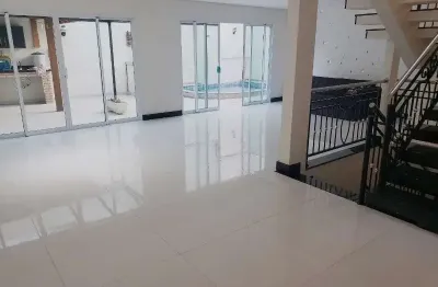 Casa em condomínio fechado para venda no tremembé, excelente localização, ao lado da av. nova cantareira, 4 suítes e 5 vagas
