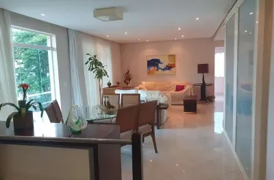 Sobrado residencial em condomínio fechado para venda no tremembé, excelente localização, pé da serra da cantareira. 4 suítes e 4 vagas