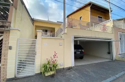 Sobrado residencial para venda no mandaqui, ótima localização, ao lado da avenida direitos humanos. 4 dormitórios (1 suíte) e 2 vagas de garagem