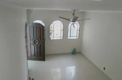 Sobrado para venda em santa teresinha, excelente localização, à 15 minutos à pé do metrô santana, 3 suítes e 2 vagas de garagem