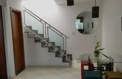 Sobrado em condomínio fechado para venda na vila nova mazzei, ótima localização, à 10 minutos do shopping metrô tucuruvi, 2 suítes e 1 vaga de garagem