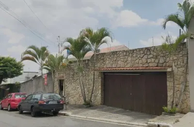Sobrado à venda no jd. guapira, excelente localização, 5 dormitórios (1 suíte), 4 vagas e lazer com piscina