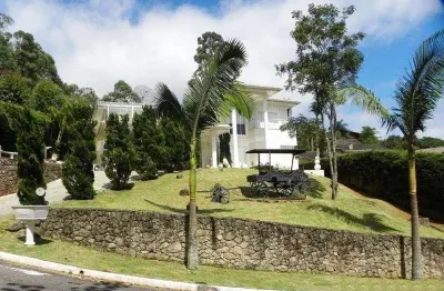 Casa em condomínio residencial para venda na serra da cantareira, são paulo. ótima localização, bairro tranquilo e visão para a serra da cantareira.