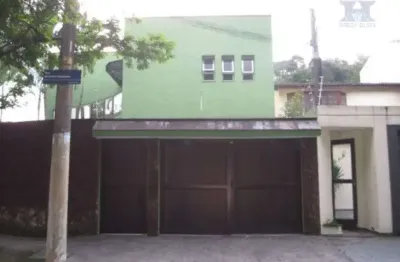 Lindo sobrado de esquina no jardim guapira, ao lado do clube guapira, 4 dorms(2 suítes) e 4 vagas