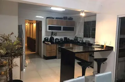 Sobrado residencial à venda, no jaçanã, ótima localização, 3 dormitórios e 2 vagas de garagem