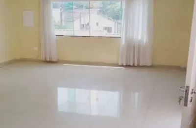 Sobrado à venda na vl pedra branca, em excelente localização, ao lado da av. santa inês, parque horto florestal, 3 dormitórios(1 suíte) e 4 vagas