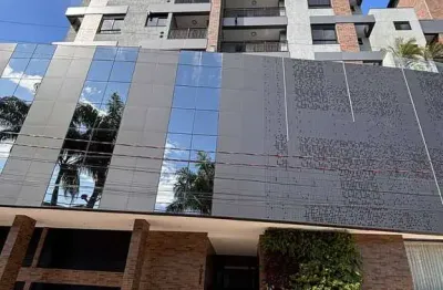 Apartamento novo com 02 dormitórios sendo 01 suíte e 01 vaga de garagem área de lazer ampla e completa - praia dos amores