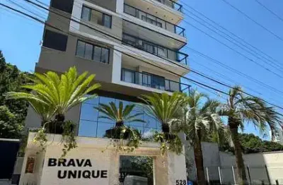 Cobertura triplex para locação mobiliada com 03 suítes 03 vagas de garagem na praia brava