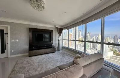 Locação alto padrão com 02 suítes 03 vagas de garagem área de lazer completa e vista mar no centro de balneário camboriú