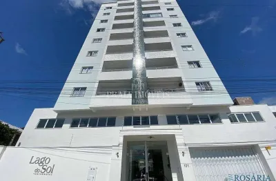 Apartamento de 2 dormitorios, sacada com churrasqueira a carvão