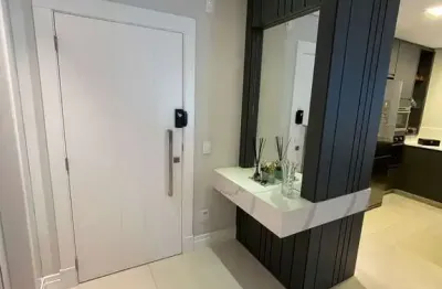 Apartamento exclusivo no centro de balneário camboriú com 03 suítes 02 vagas e lazer completo