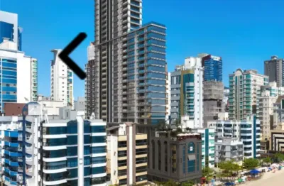 Apartamento com 4 quartos à venda na Rua 249, Meia Praia, Itapema