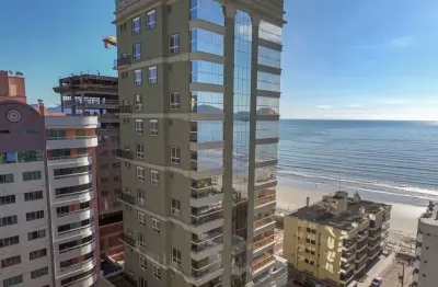 Apartamento à venda na Rua 315, Meia Praia, Itapema