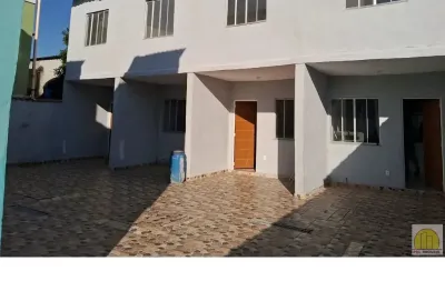 Casa duplex com 2 quartos bairro cerâmica nova iguaçu