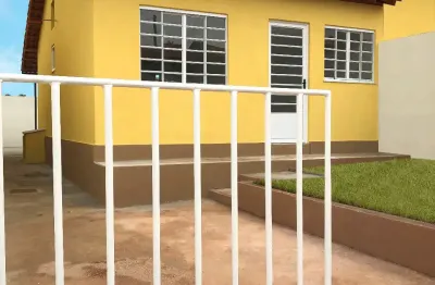 Casa com 2 quartos à venda na Rua Pólux, Boa Esperança, Belford Roxo