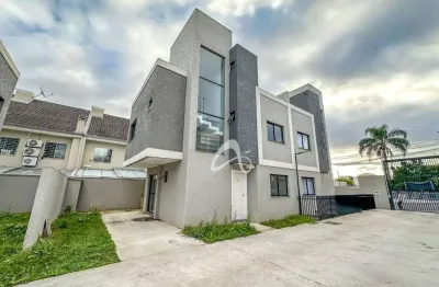 Triplex novo em condomínio à venda, com 03 quartos sendo 1 suíte, terraço com churrasqueira no bairro uberaba, curitiba/pr.