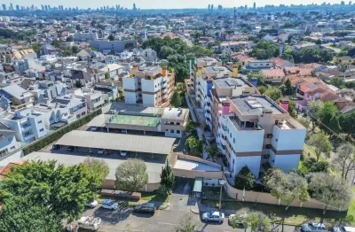 Apartamento com 2 quartos para alugar na Rua Capitão Tenente Maris de Barros, Portão, Curitiba