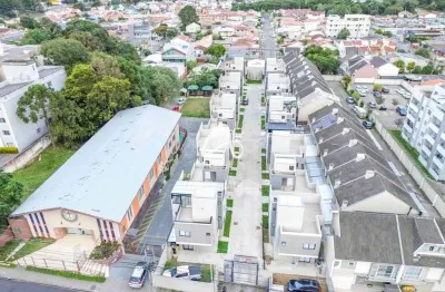 Casa com 3 quartos à venda na Rua Rodolfo Bernardelli, 569, Uberaba, Curitiba