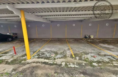 Box/garagem localizado no bairro tupi - praia grande/sp