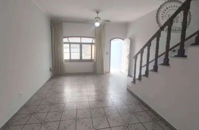 Casa com 2 quartos à venda na Rua Honduras, Guilhermina, Praia Grande