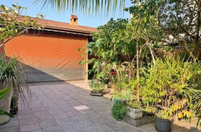 Casa com 3 quartos à venda na Rua Pero Vaz de Caminha, Aviação, Praia Grande