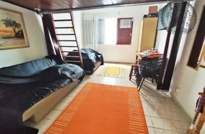 Kitnet / Stúdio à venda na Rua Paumaris, Tupi, Praia Grande