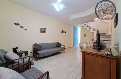 Casa com 3 quartos para alugar na Rua Haiti, Guilhermina, Praia Grande