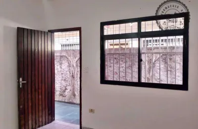 Casa com 1 quarto à venda na Rua Luiz dos Santos Reis, Tude Bastos (Sítio do Campo), Praia Grande