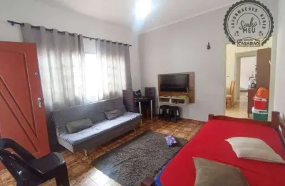 Casa com 2 quartos para alugar na Rua Barão de Penedo, Jardim Imperador, Praia Grande