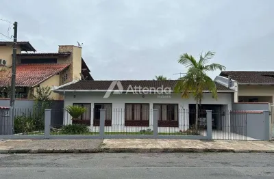 Casa com 4 quartos à venda no Glória, Joinville 