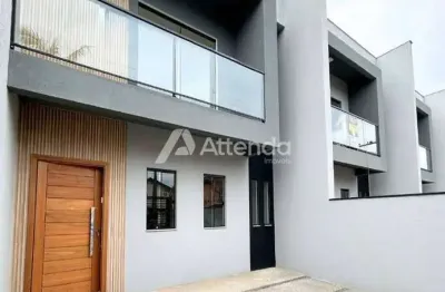 Casa com 2 quartos à venda na Rua Pavão, Costa e Silva, Joinville