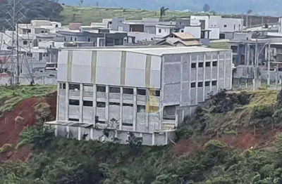 Galpão à venda, 570 m² por r$ 2.500.000 - recanto dos eucaliptos - são josé dos campos/sp