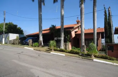 Sobrado com 4 dormitórios à venda, 537 m² por r$ 2.500.000,00 - alpes de atibaia - atibaia/sp
