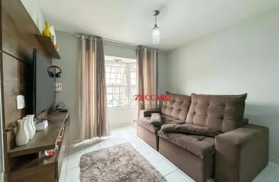 Sobrado no condomínio green village com 3 dormitórios à venda, 112 m² por r$ 598.000 - jardim célia - guarulhos/sp