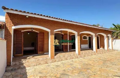 Casa com 2 dormitórios à venda, 135 m² por R$ 601.500,00 - Águas de São Pedro - Águas de São Pedro/SP