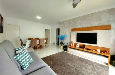 Apartamento com 3 quartos à venda  na praia das pitangueiras em guarujá.