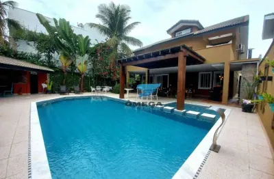 Casa com 5 dormitórios à venda, 430 m² por r$ 2.800.000,00 - jardim acapulco - guarujá/sp