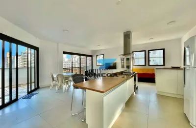 Cobertura duplex com 5 dormitórios 3 suítes, piscina e churrasqueira à venda na praia das pitangueiras - guarujá/sp