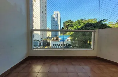 Apartamento à venda na praia do tombo, guarujá - sp. próximo ao comercio da região, claro e arejado com ótima distribuição. confira!!!