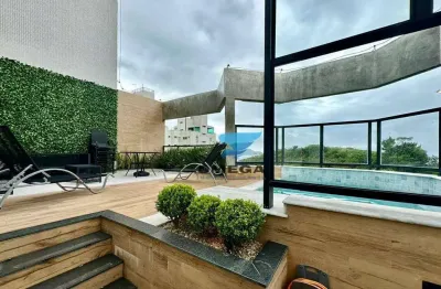 Cobertura duplex reformada à venda na praia das pitangueiras no guarujá i omega imoveis