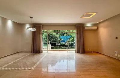 Apartamento reformado à venda na praia das pitangueiras no guarujá i omega imoveis